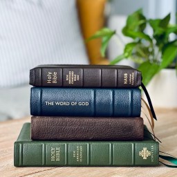 Bibles Make Excellent Christmas Gifts: Anglican Editons